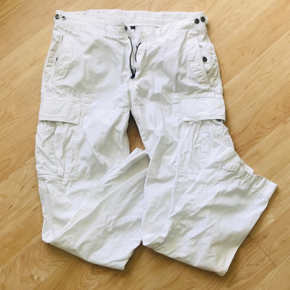 white baggy pants mens